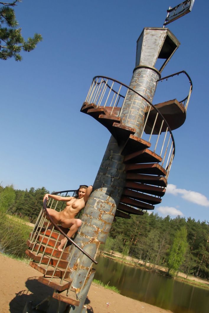 Gea A in Stairs To The Top. Миниатюра 40