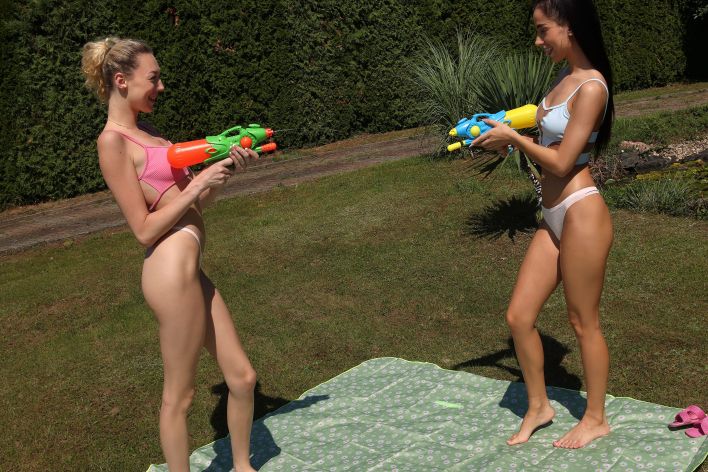 Isabella De Laa And Kama Oxi in Seeding. Thumbnail 1