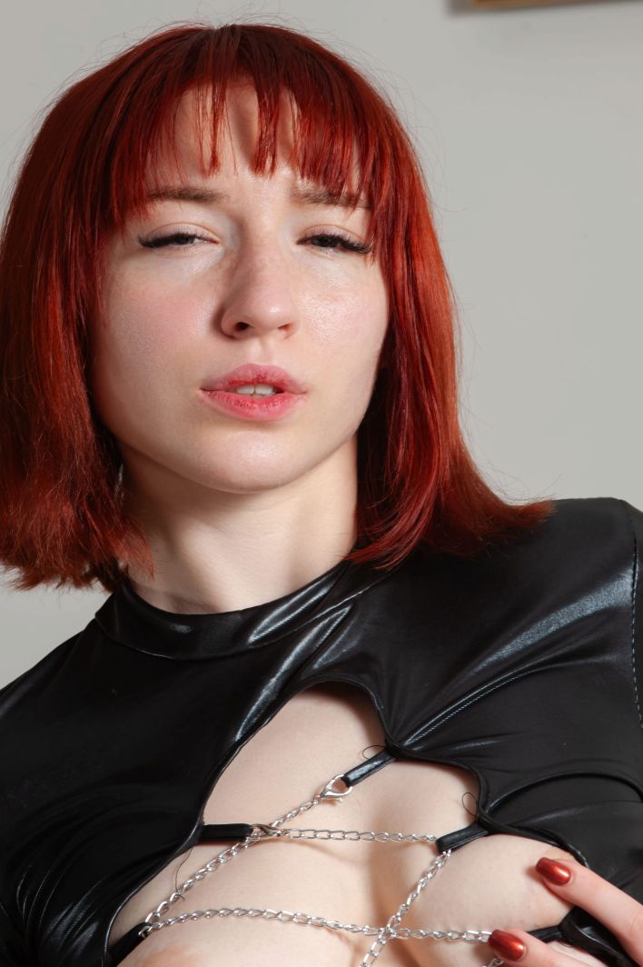 Lilly Mays in Anal Toy 1. Миниатюра 33