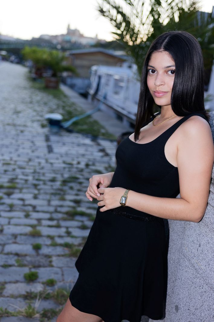 Gia Rosse in First Walk. Миниатюра 1