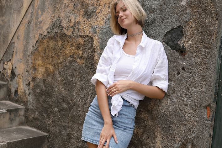Lana Lane in Postcard Paul Do Mar. Миниатюра 4