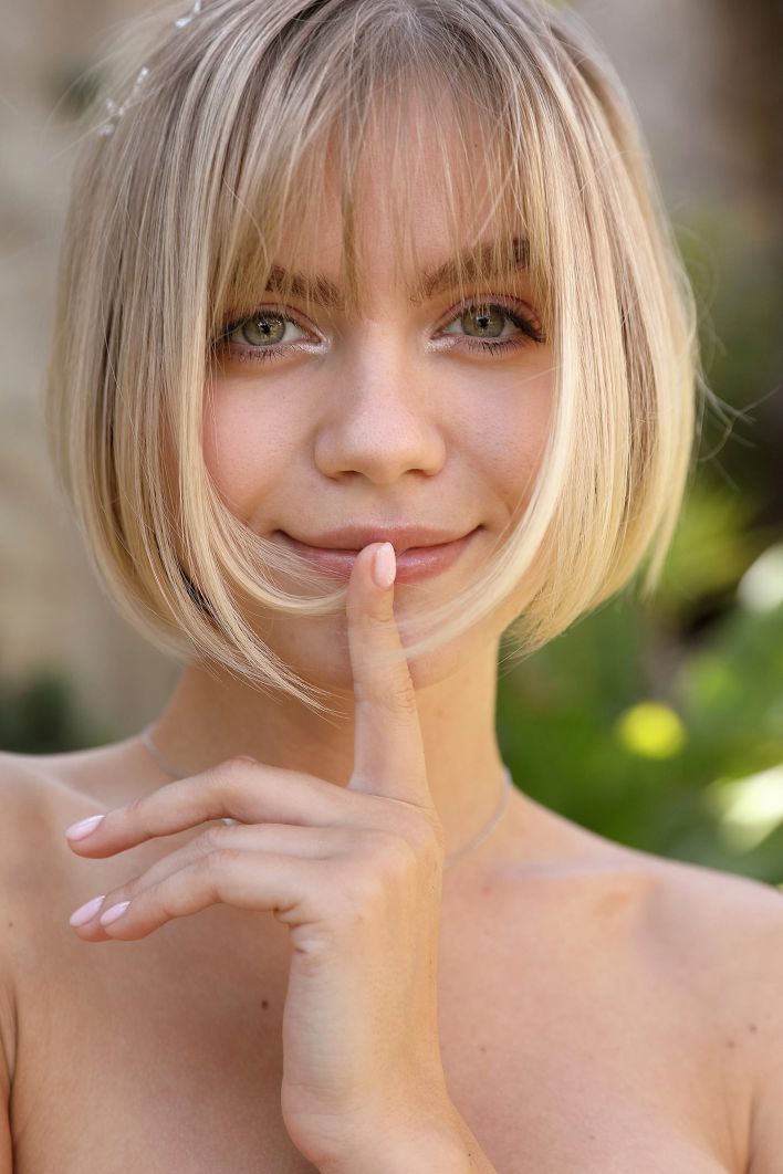 Lana Lane in Play The Game. Миниатюра 20