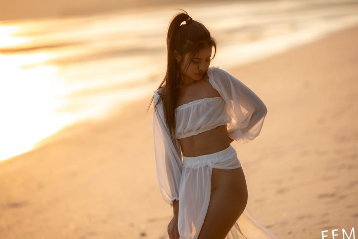 Bua in Sunset Sea. Миниатюра 6