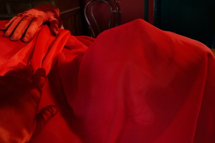 Arissa in Red 1. Thumbnail 1