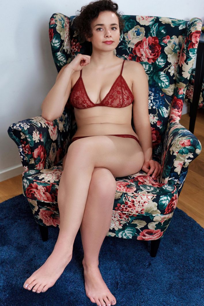 Arcadia in Nude Woman. Миниатюра 2