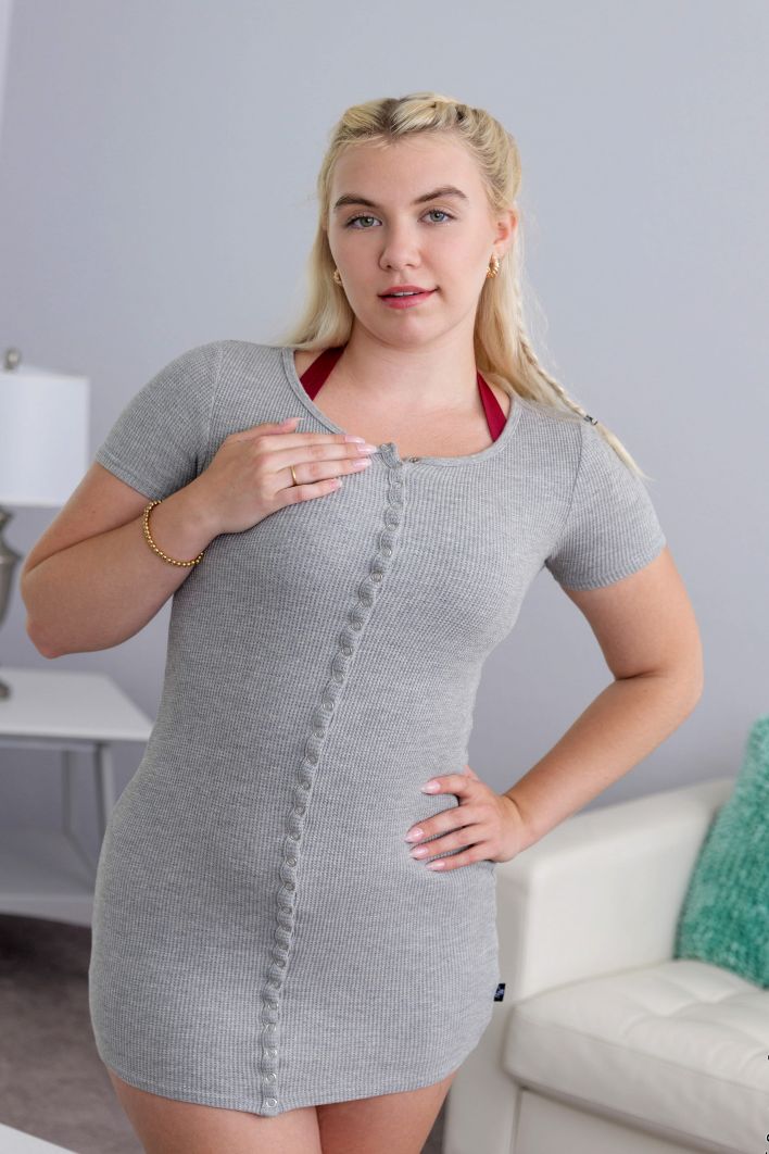 Maisey Monroe in More Maisey. Миниатюра 3