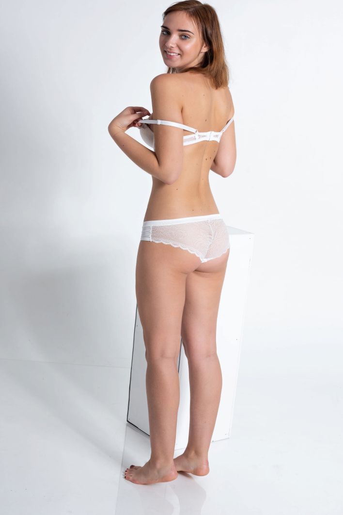 Oxana Z in Modeling. Thumbnail 14