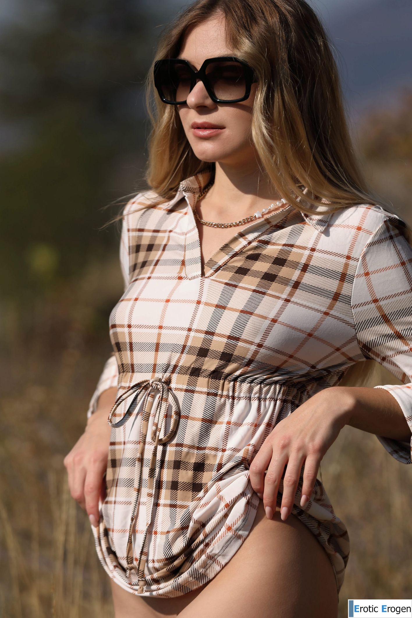 Stefani in Autumn's Last Chance. Фото 4