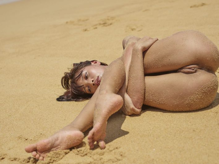 Jessa in Sandy Pussy. Thumbnail 7