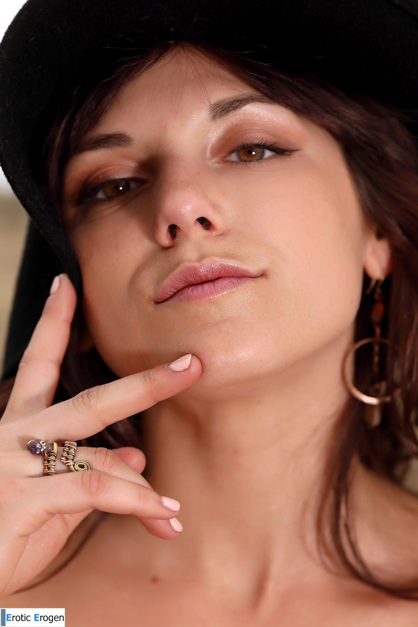 Elena Generi in Shoot Day Montage. Picture 40