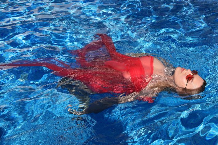Lana Lane in Hot Spell 2. Thumbnail 10