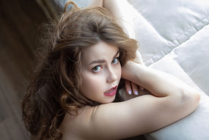 Julia Morozzi in Sensuous. Thumbnail 40