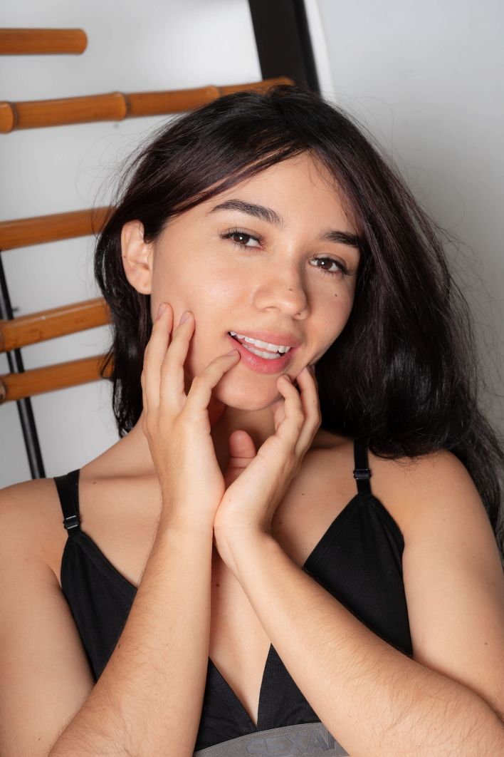 Nathaly in Presenting Nathaly. Thumbnail 6