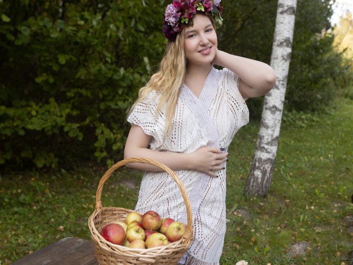 Nikoleta in Vitamins. Thumbnail 3