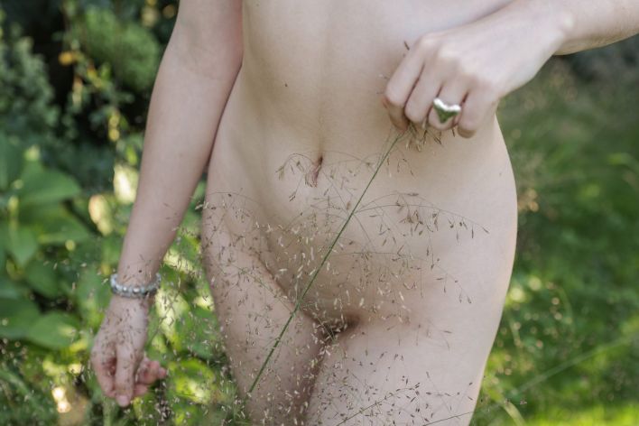 Danna in Gardening. Thumbnail 34